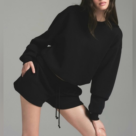 SKIMS CLASSIC CREWNECK